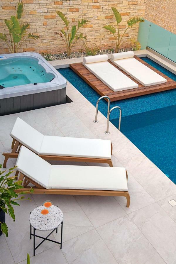 Golden Shore Villa